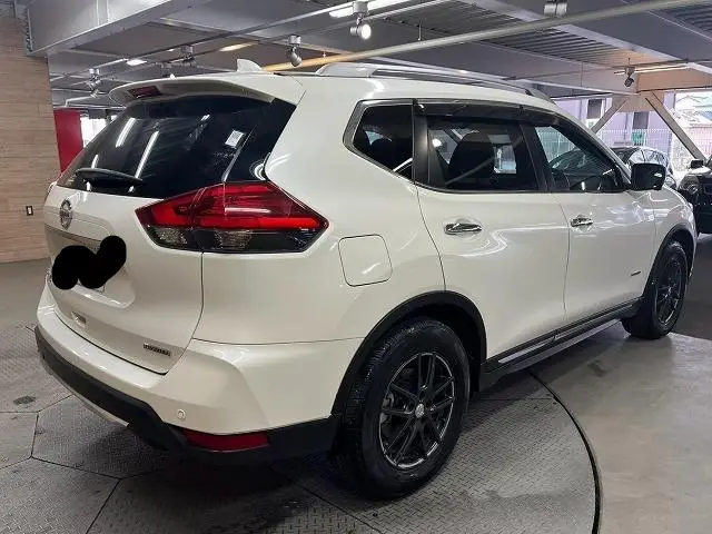 2018 Nissan X-trail for sale in Kenya by Best Cars for sale in Kenya LTD.