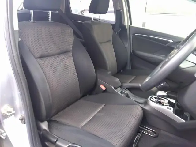 2018 Honda Fit Hybrid for sale in Kenya by Best Cars for sale in Kenya LTD.