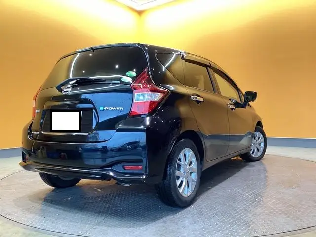 2018 Nissan Note e-power medalist for sale in Kenya by Best Cars for sale in Kenya LTD.