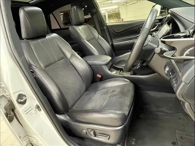 2018 Toyota Harrier Premium for sale in Kenya by Best Cars for sale in Kenya LTD.