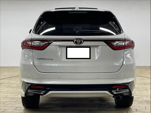 2018 Toyota Harrier Premium for sale in Kenya by Best Cars for sale in Kenya LTD.