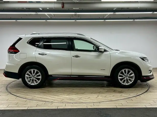 2018 Nissan X-trail 20XI Hybrid for sale in Kenya by Best Cars for sale in Kenya LTD.