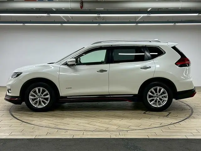 2018 Nissan X-trail 20XI Hybrid for sale in Kenya by Best Cars for sale in Kenya LTD.