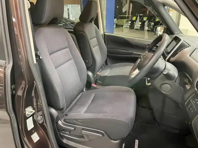 2018 Nissan Serena Hybrid for sale in Kenya by Best Cars Ltd.